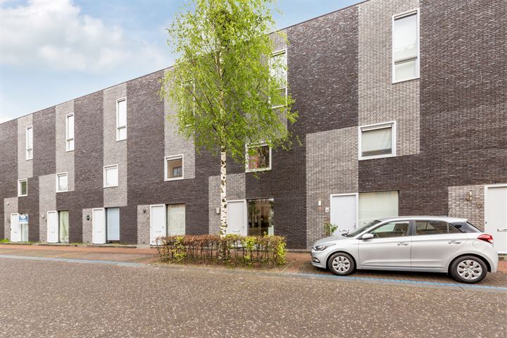 Bekijk foto 34 van Bremenstraat 76