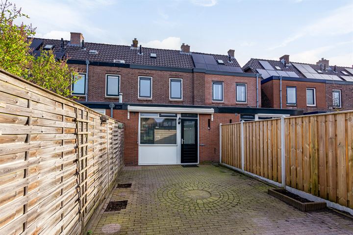 Bekijk foto 16 van Gerard Doustraat 22