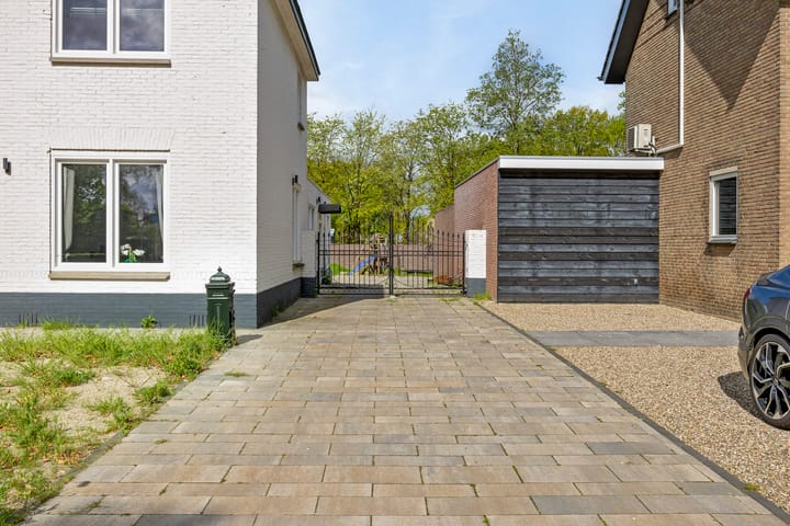 Foto 2 van Opwettenseweg 48