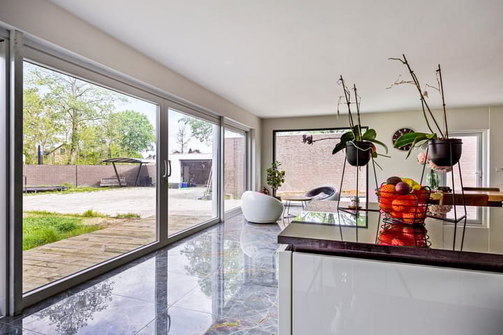 Foto 15 van Opwettenseweg 48