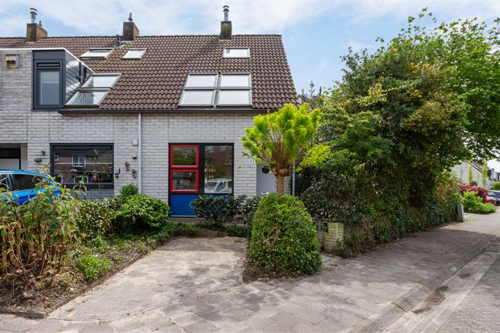 View photo 1 of Claverenbladstraat 95