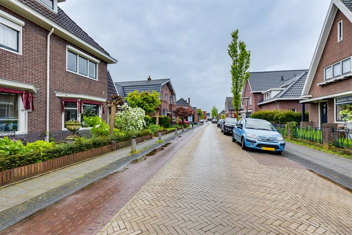 Bekijk foto 49 van Deken Nijkampstraat 18