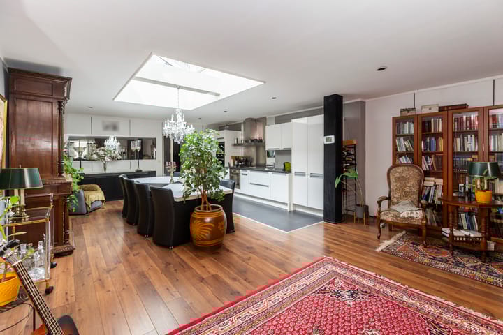 Foto 19 van Emmastraat 49