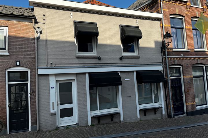 Hoogenhoek 5, Leerdam