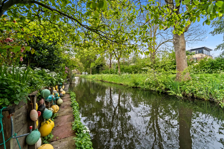 Bekijk foto 25 van Teding van Berkhoutlaan 15