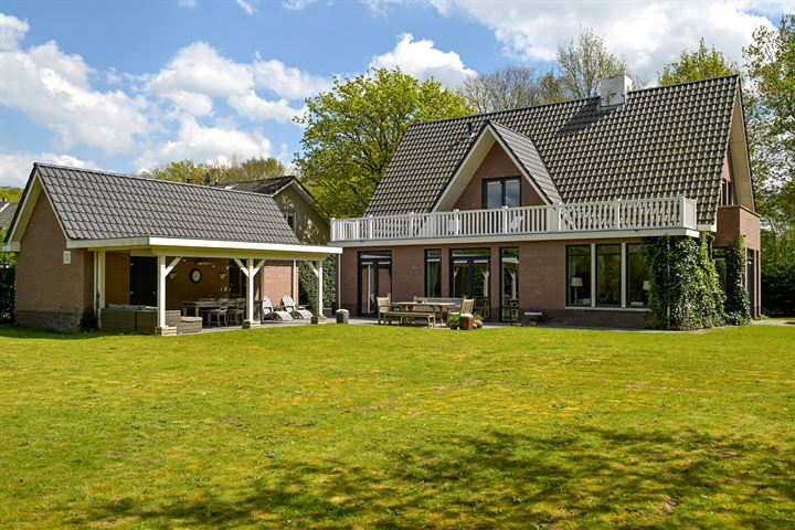 View photo 1 of Van Brienenlaan 22