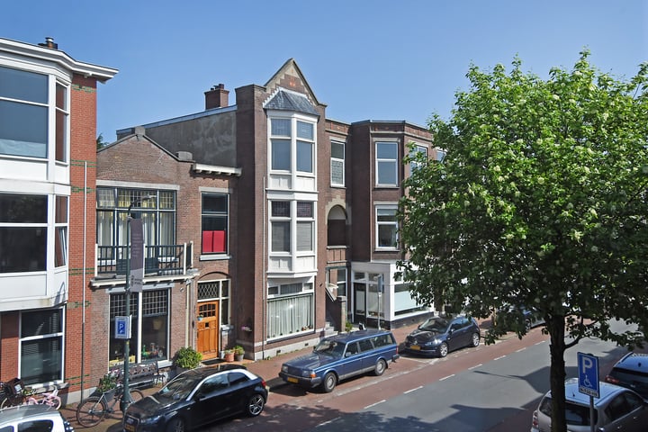 Bekijk foto 36 van Weimarstraat 398