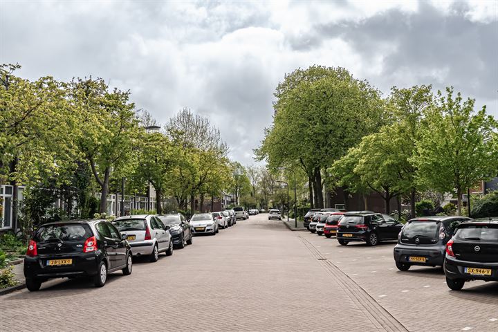 Bekijk foto 36 van Mathijsenstraat 11