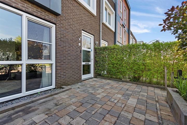 View photo 44 of Frieswijkstraat 14