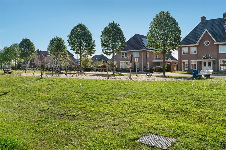 View photo 52 of Nieuwe Land 19