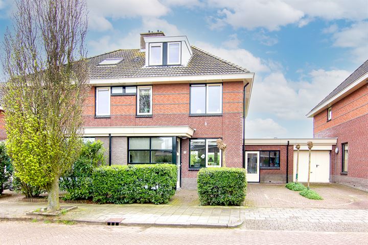 Bekijk foto 4 van Cornelis Visserstraat 11