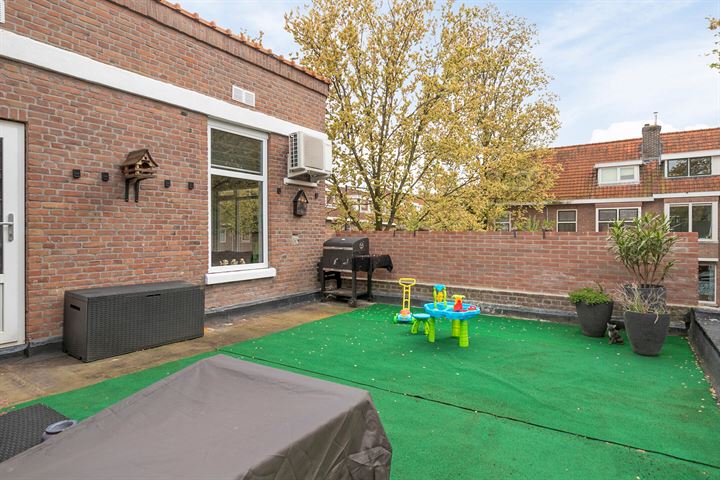 Bekijk foto 16 van J A Alberdingk Thijmstraat 63