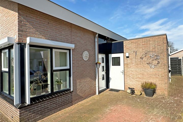 Bekijk foto 13 van Weth Donkerstraat 27