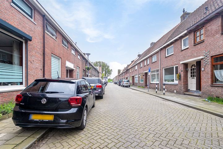 Bekijk foto 10 van Antilopestraat 54