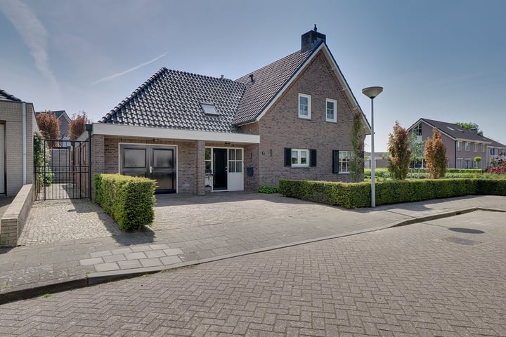 Bekijk foto 2 van Roggeveld 7