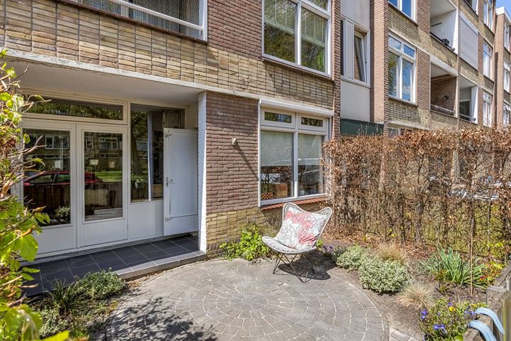 Bekijk foto 17 van Trompstraat 52