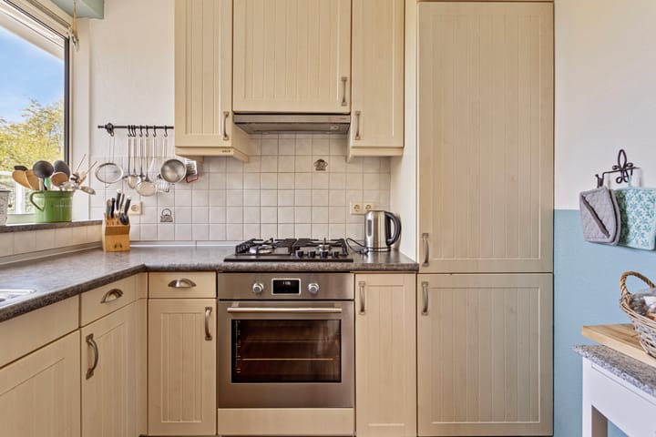 Foto 17 van Iepenlaan 18 .