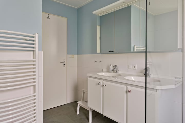 Foto 23 van Iepenlaan 18 .