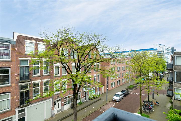 Bekijk foto 20 van Coolsestraat 66