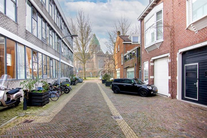 Bekijk foto 33 van Leidsezijstraat 16