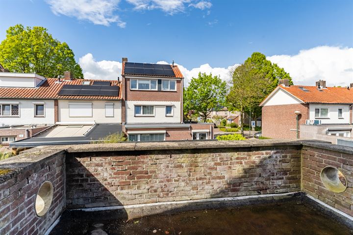 Bekijk foto 40 van Hoenderakkerstraat 19