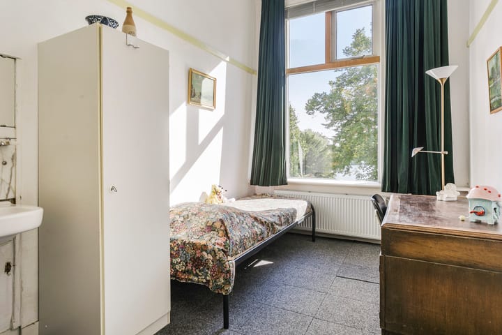 Foto 20 van Burg. Dijckmeesterweg 23