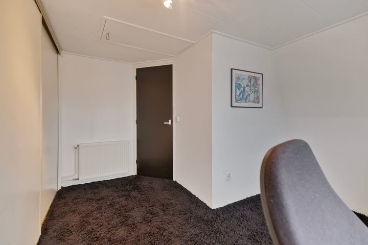 Photo 32 of Zeestraat 78