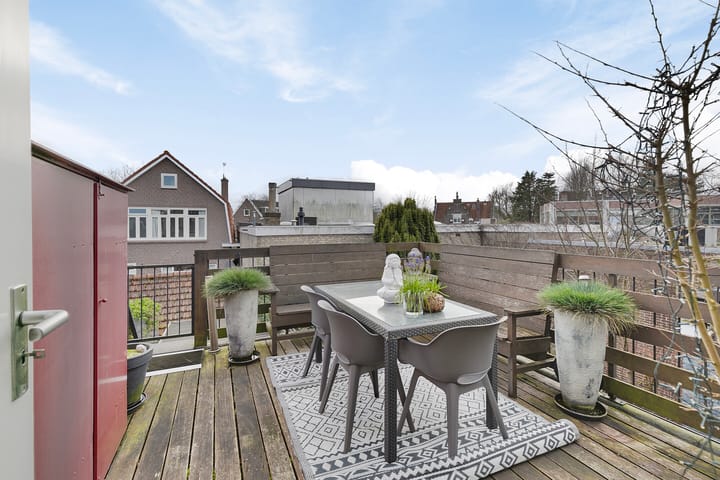 Photo 33 of Zeestraat 78