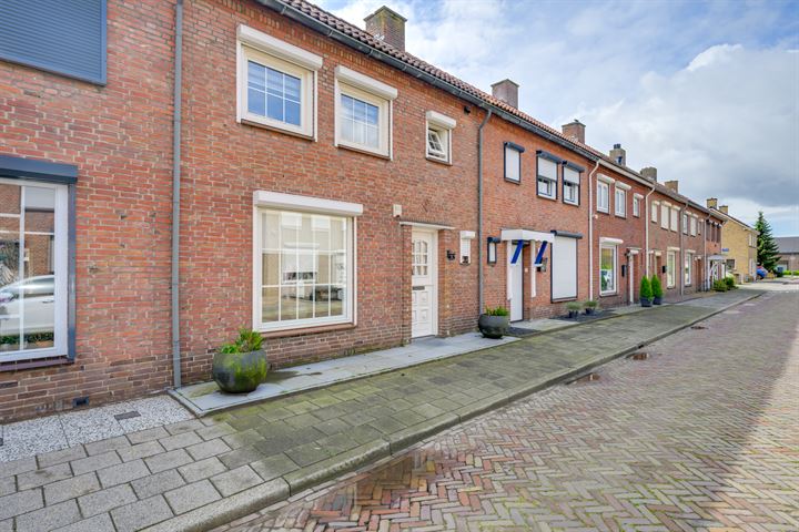 Bekijk foto 5 van Marijkestraat 16