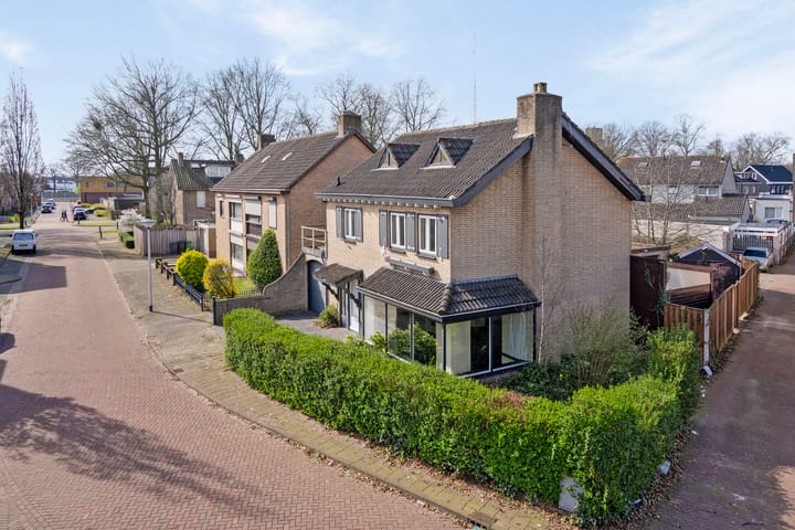 Foto 2 van Broekwal 80