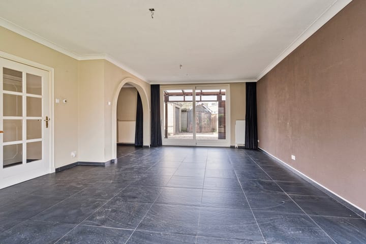 Foto 11 van Broekwal 80