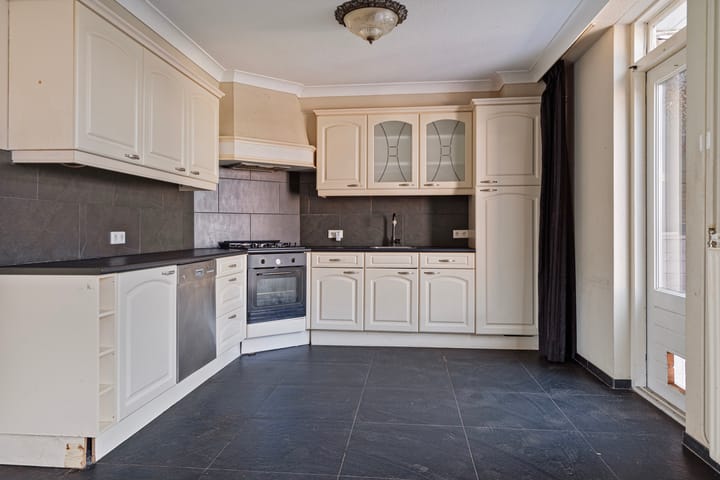 Foto 15 van Broekwal 80