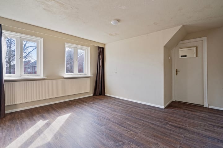 Foto 22 van Broekwal 80