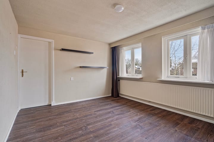 Foto 25 van Broekwal 80