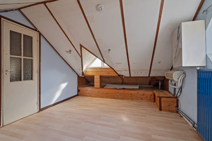 Foto 35 van Broekwal 80