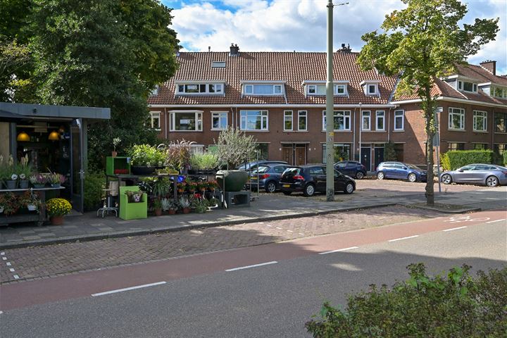 Bekijk foto 39 van Bilderdijkplein 39