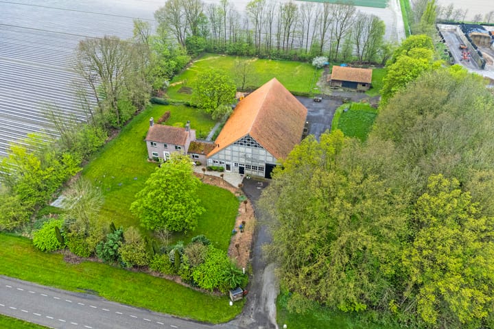 Foto 2 van Uiterdijkenweg 28