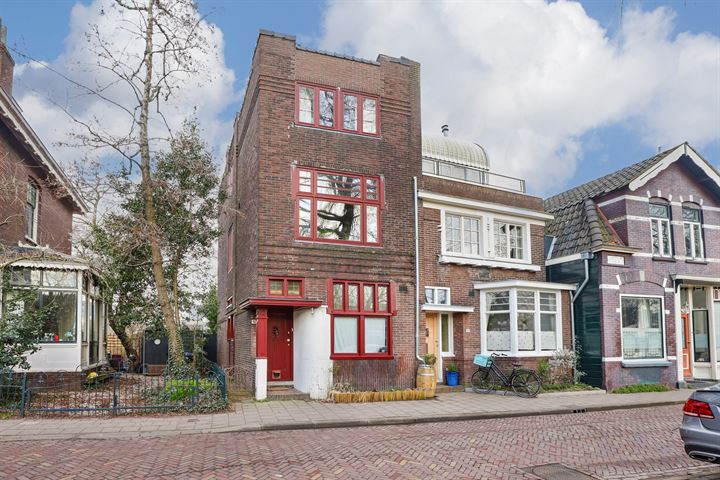 Bekijk foto 1 van Parkstraat 40