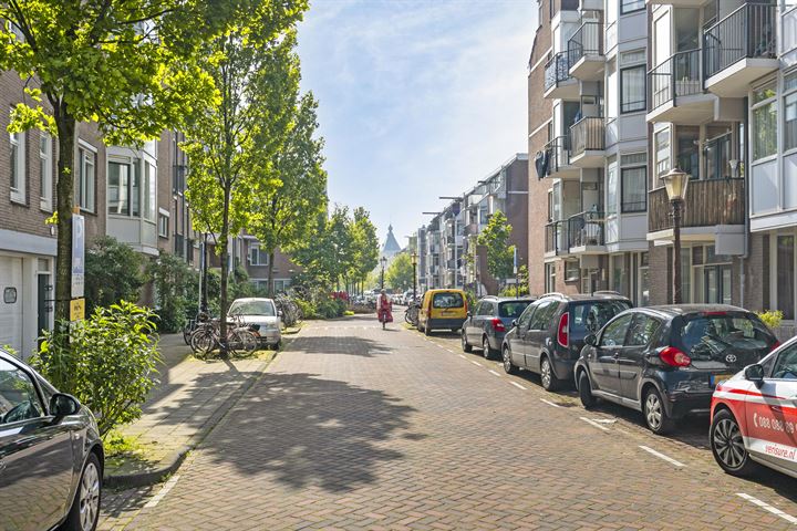 Bekijk foto 27 van Wagenaarstraat 440