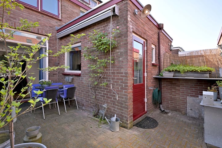 View photo 27 of Gerard Doustraat 34