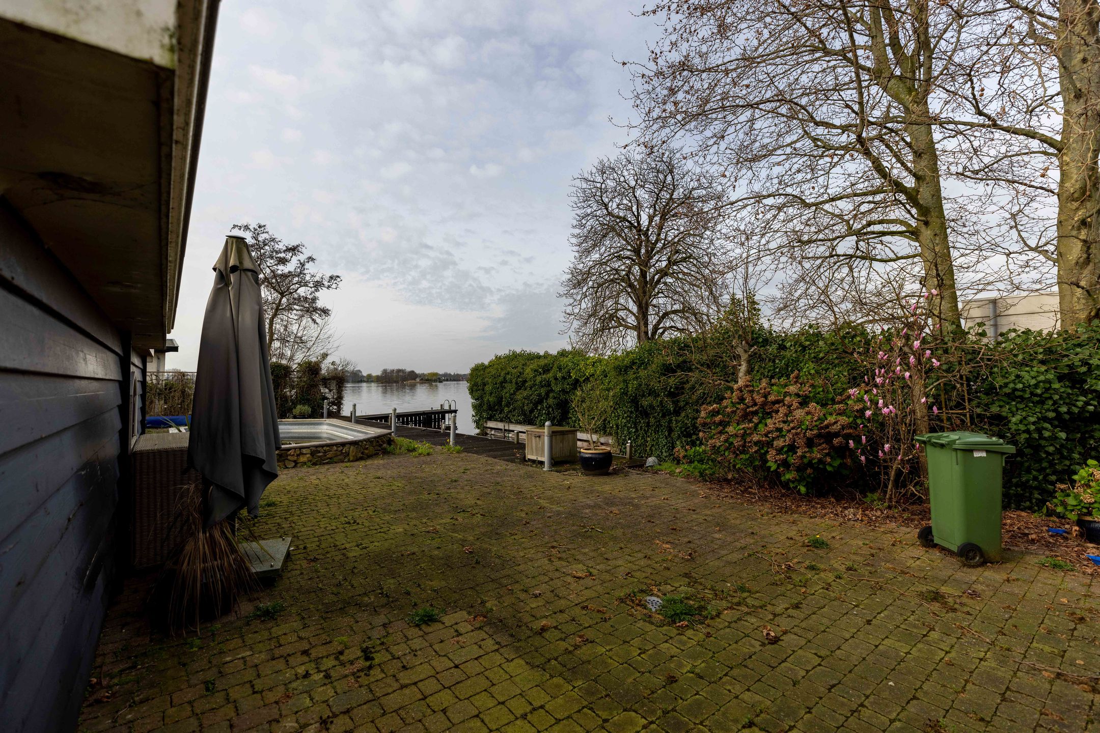 Foto 9 van 's-Gravenbroekseweg 80 - KAVEL