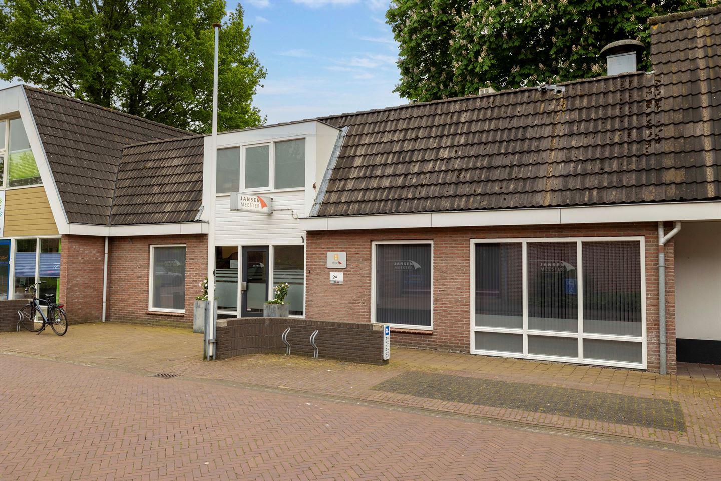 Bekijk foto 2 van Schoolstraat 2-a