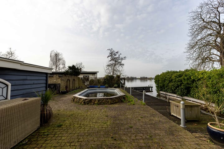 Foto 10 van 's-Gravenbroekseweg 80a - KAVEL