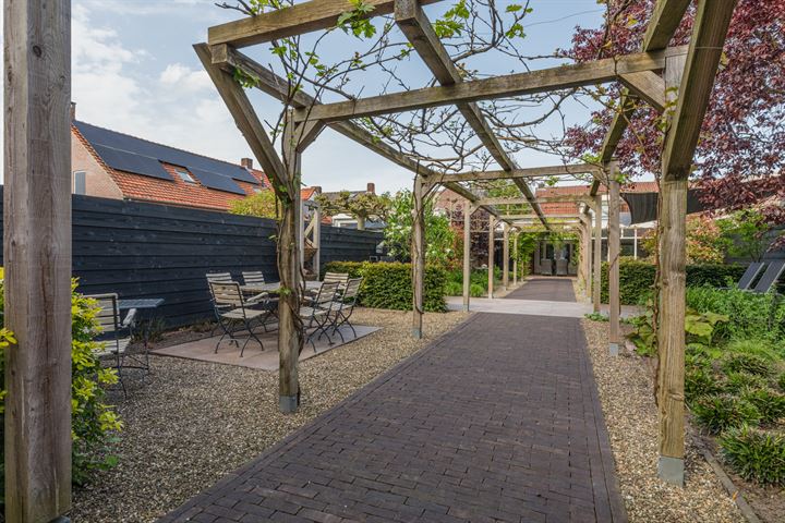 Bekijk foto 46 van Hoge Vonderstraat 17