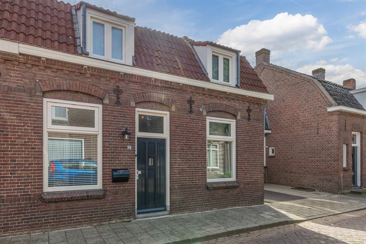 Bekijk foto 58 van Hoge Vonderstraat 17