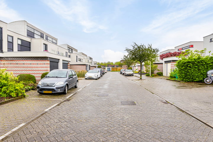 Bekijk foto 39 van Oostplaat 31