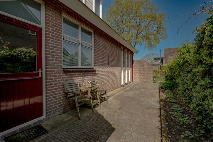 Bekijk foto 20 van Haarsmastraat 21