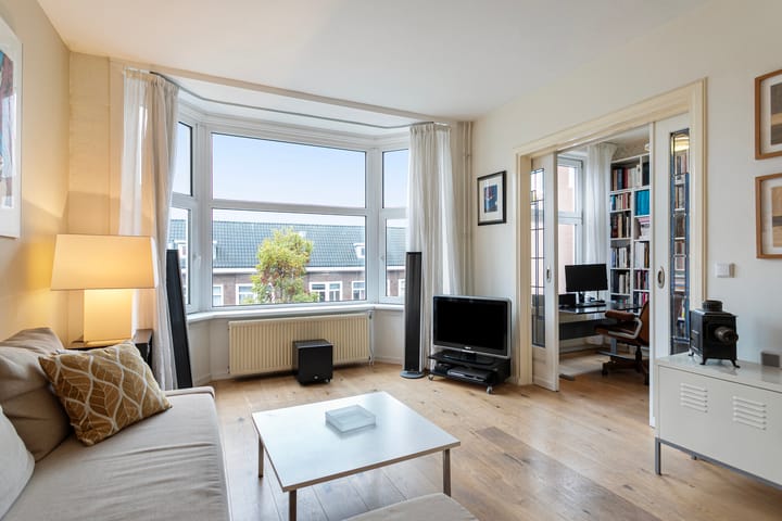 Foto 2 van Bloys van Treslongstraat 48-3