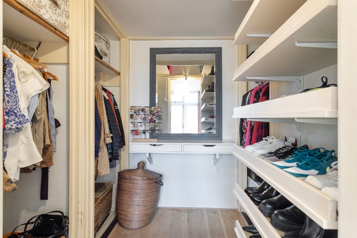 Foto 15 van Bloys van Treslongstraat 48-3