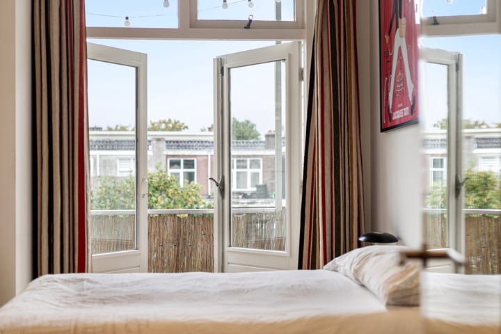 Foto 14 van Bloys van Treslongstraat 48-3